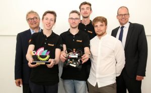 Sieger bei Robotik Weltmeisterschaft im australischen Sydney in der Kategorie RoboCup Junior